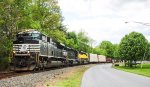 SU 99 rolls alongside Hudson St as it heads for Binghamton NY 